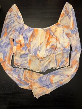 Marble-Print Long Sleeve Crop Top in Orange & Lavender